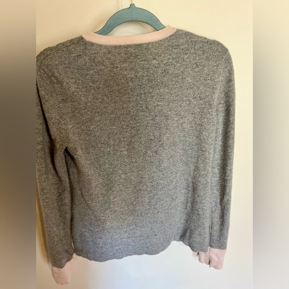 VINCE MATERNITY 💯 CASHMERE sweater A PEA IN THE POD. Gray and pink small - Picture 5 of 8